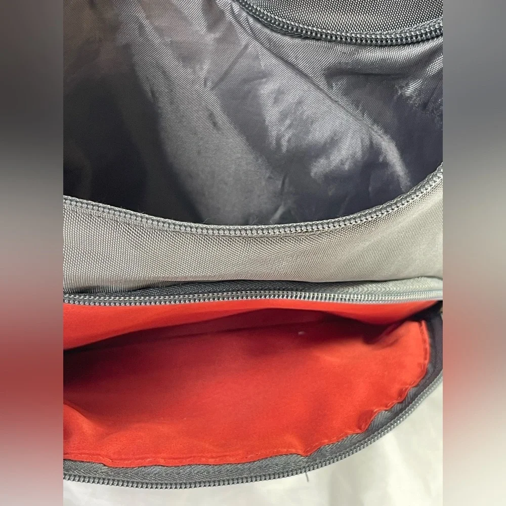 ⭐️TRAVELON ANTI-THEFT‎ GRAY/BURNT ORANGE ROUND HOBO RFID, Gently Used